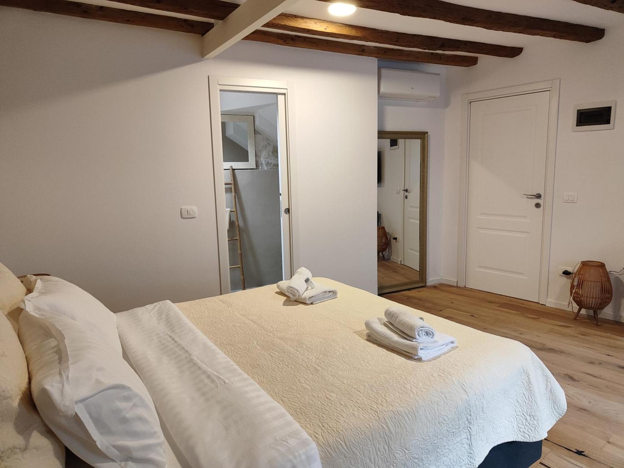 Casa Di Luna Rovigno エクステリア 写真